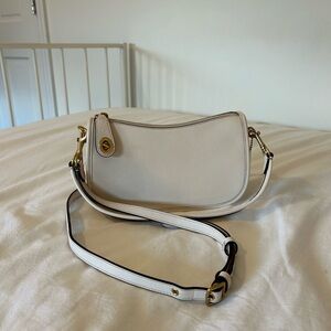 Coach Swinger Bag